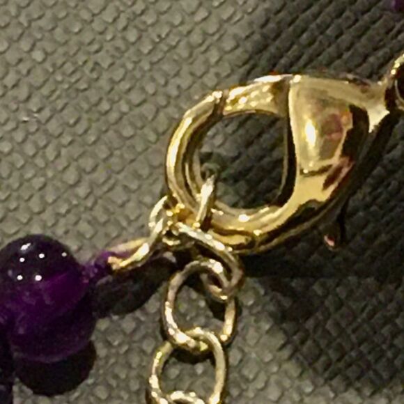 Vintage Hand Knotted Amethyst and Sterling Silver Necklace 21 inches long - Picture 3 of 10